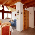 Haus Gerlinde 게스트하우스 3*